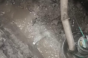 三沙地下室伸缩缝堵漏视频